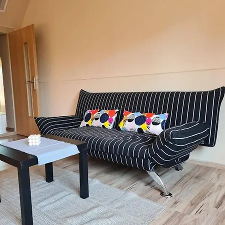 Cosy Vacation House In The Village *
